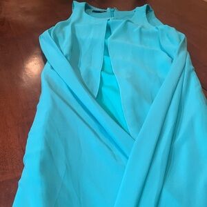 Absolutely stunning double fashionable Bebe Turquoise Zip-Back Top dress, size M